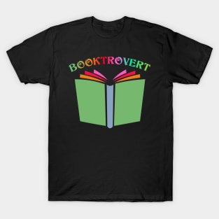 Booktrovert rainbow T-Shirt